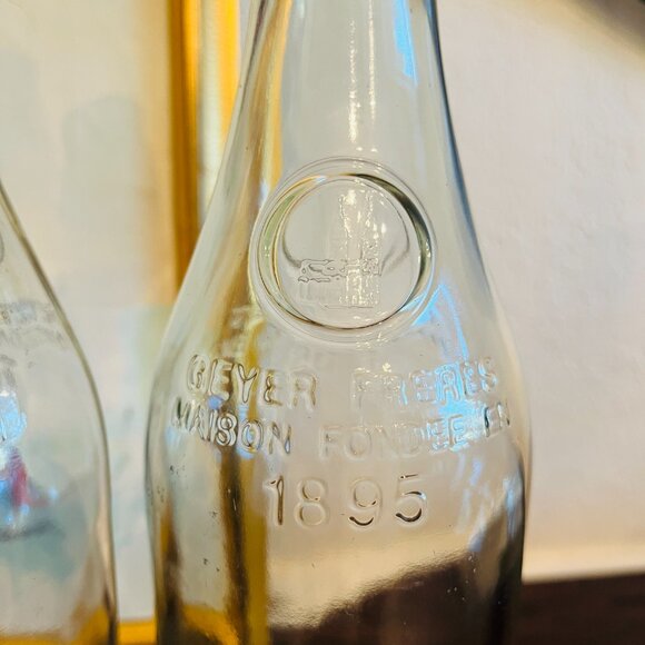 Vintage Geyer Freres En 1895 Bottles Hinged Bail & Stopper (2) Cottagecore Decor - Picture 2 of 9